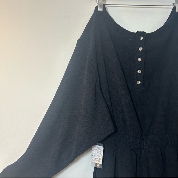 π FREE PEOPLE BEACH | NWT Black Terry Jumpsuit w/ Elastic Waist & Size Small - Picture 10 of 12